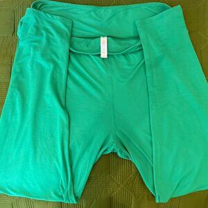 LuLaRoe TC2 Solid Leggings